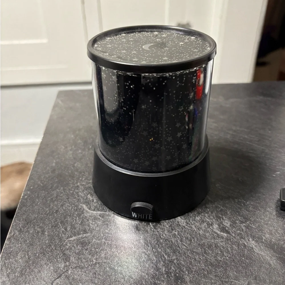 Black Starry Night Projector Lamp